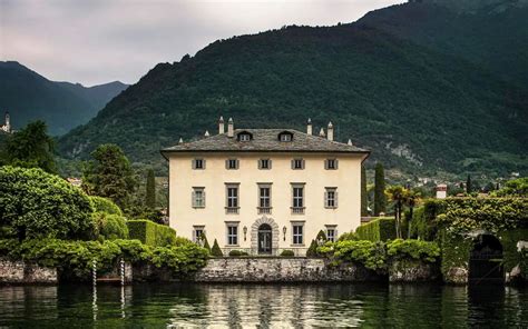 gucci store lake como